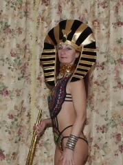 gallery_granny_and_mature_Egypt Queen_older_127740680