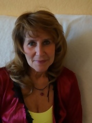 gallery_granny_and_mature_Thats me_older_127740983